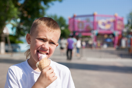 Healthy Hump Day: Is Eating Right at an Amusement Park Possible?